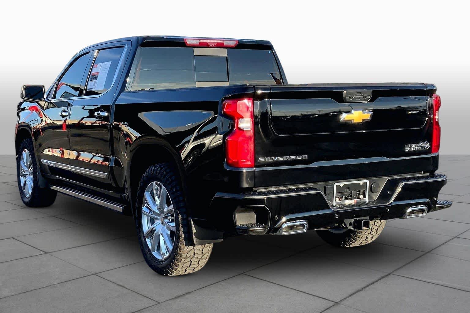 Used 2024 Black Chevrolet High Country image 12
