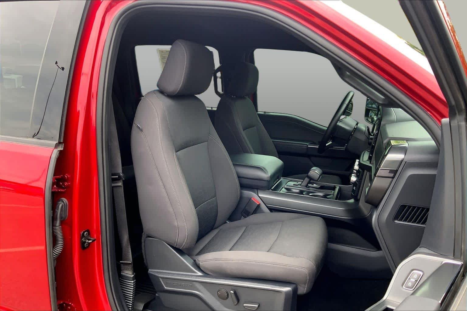 Certified Used 2024 Rapid Red Metallic Tinted Clearcoat Ford XLT image 8