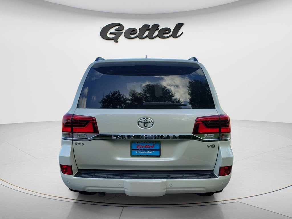 Certified Used 2021 White Toyota Base image 6