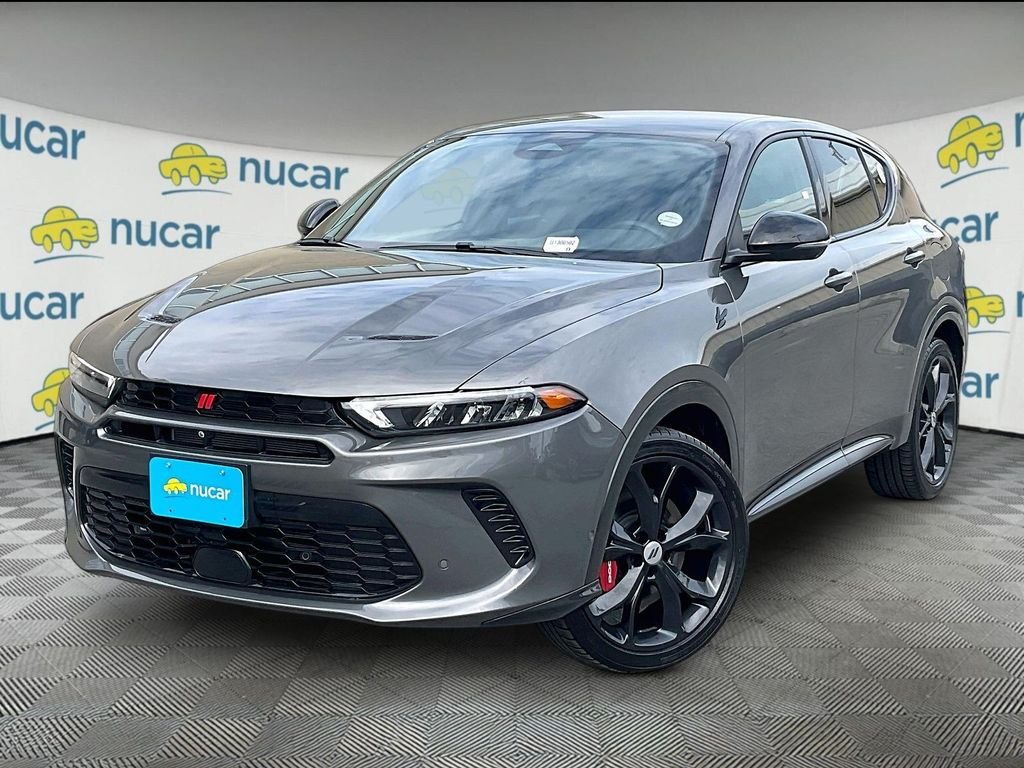 Used 2024 Gray Dodge R/T image 3
