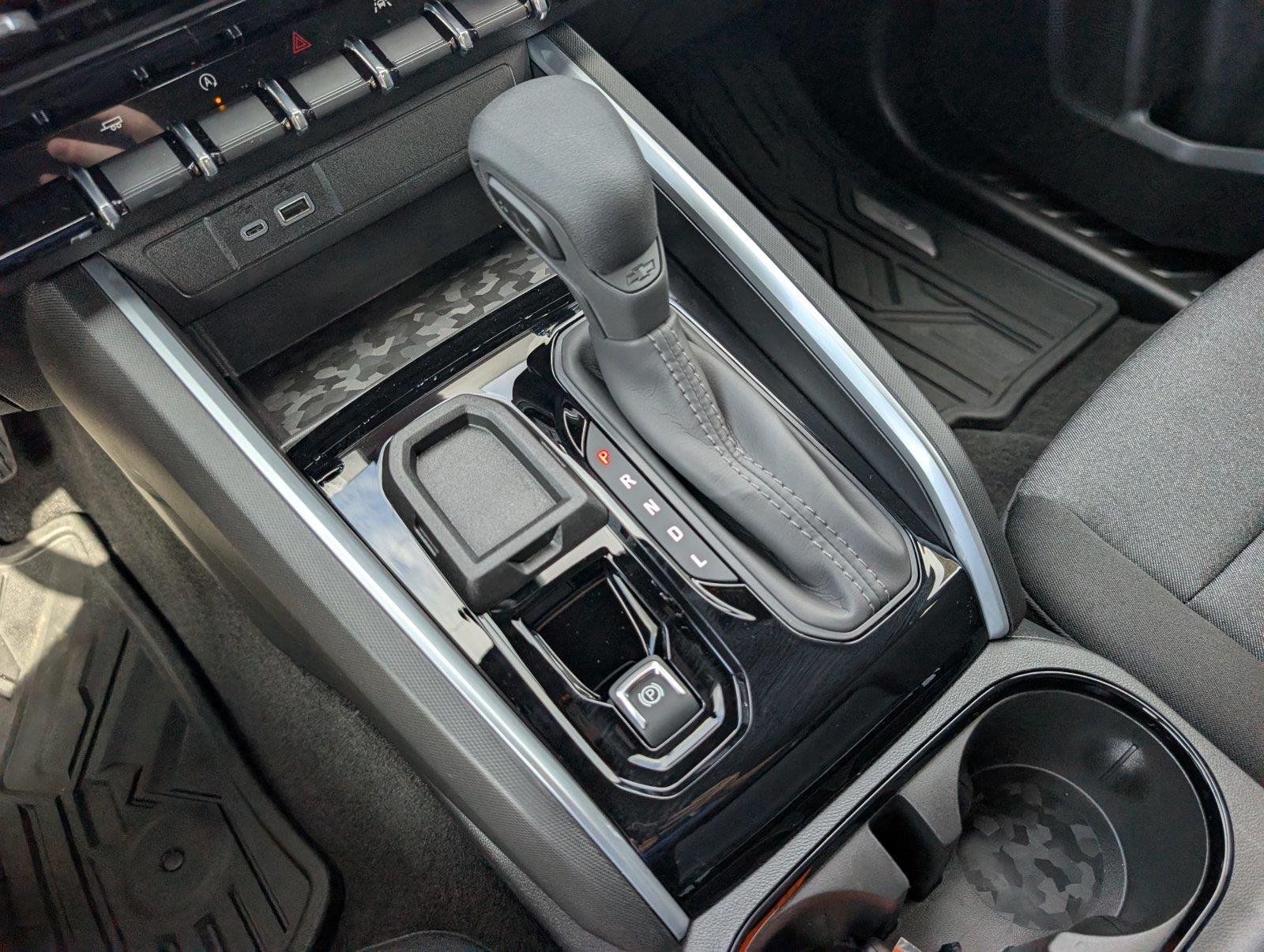 2026 Chevrolet Colorado Work Truck - Photo 21