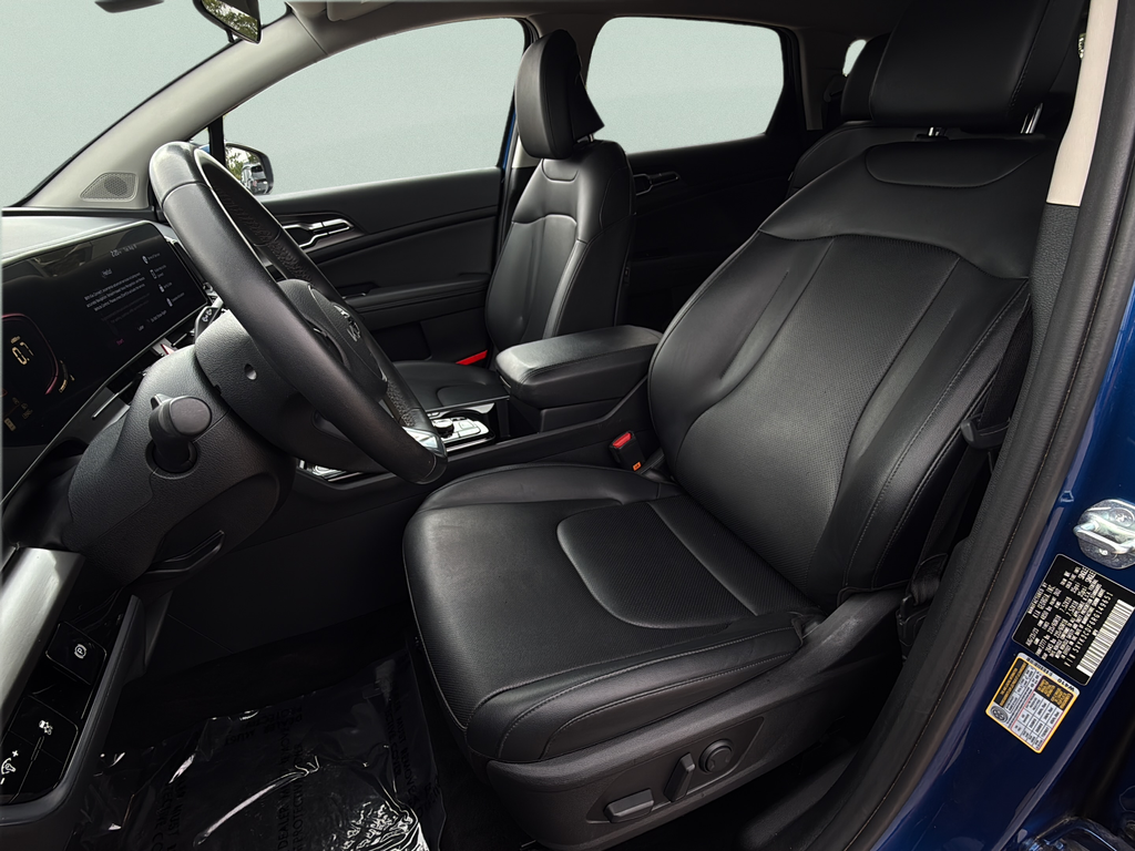 Used 2024 Sapphire Blue Kia EX image 26
