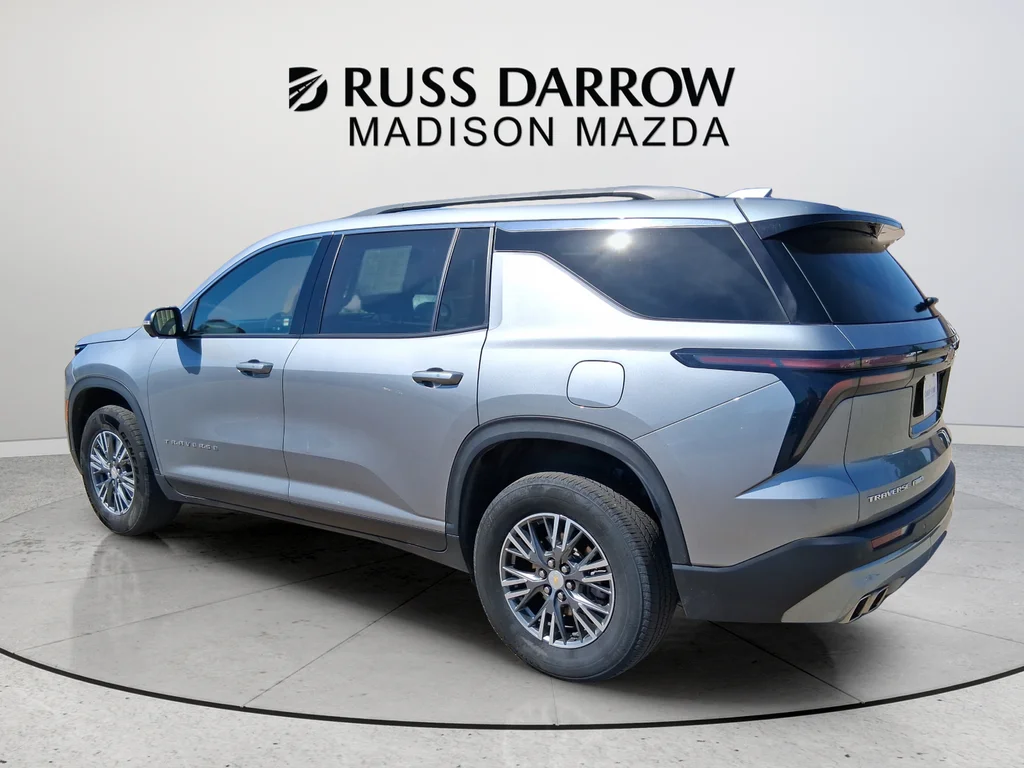 Used 2024 Gray Chevrolet LT image 3