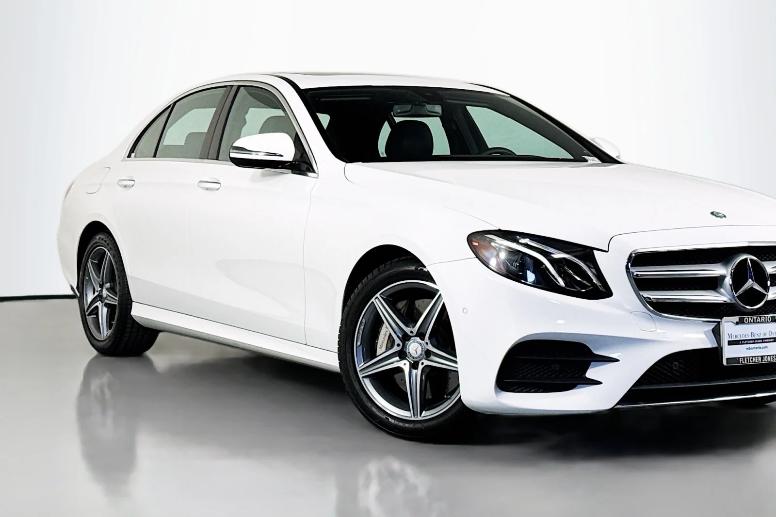 Used 2017 Polar White Mercedes-Benz E 300 Luxury image 14