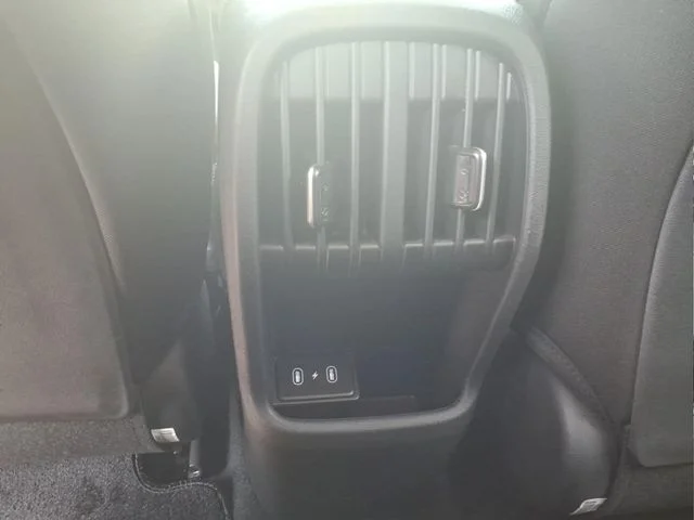 Used 2024 Black Hyundai SEL image 15