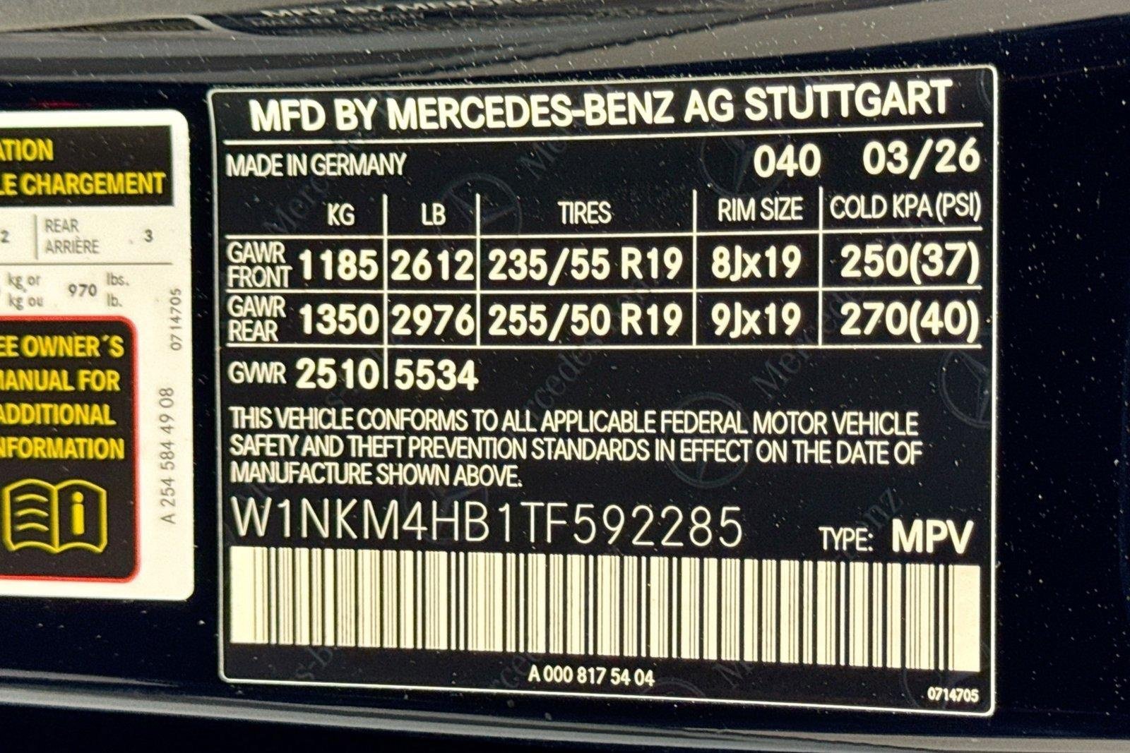 New 2026 Black Mercedes-Benz GLC 300 image 30