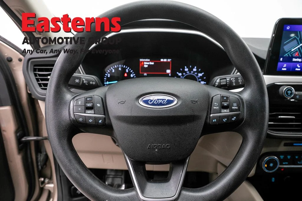 Used 2020 Gold Ford SE image 10
