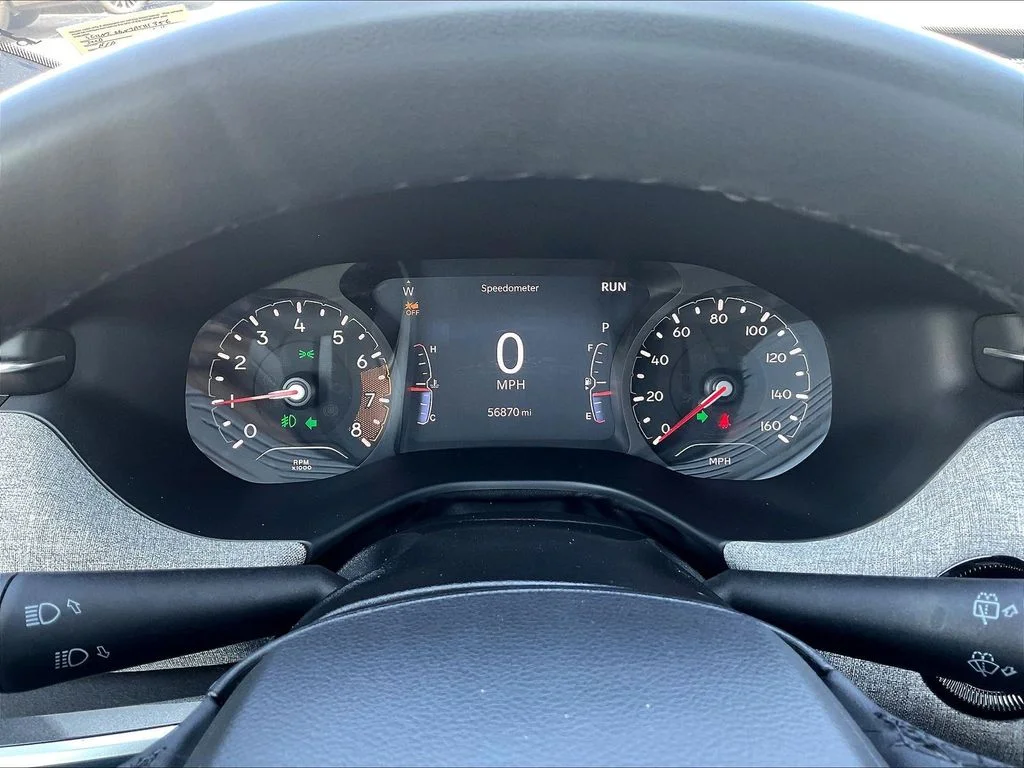 Used 2024 Black Jeep Latitude image 13