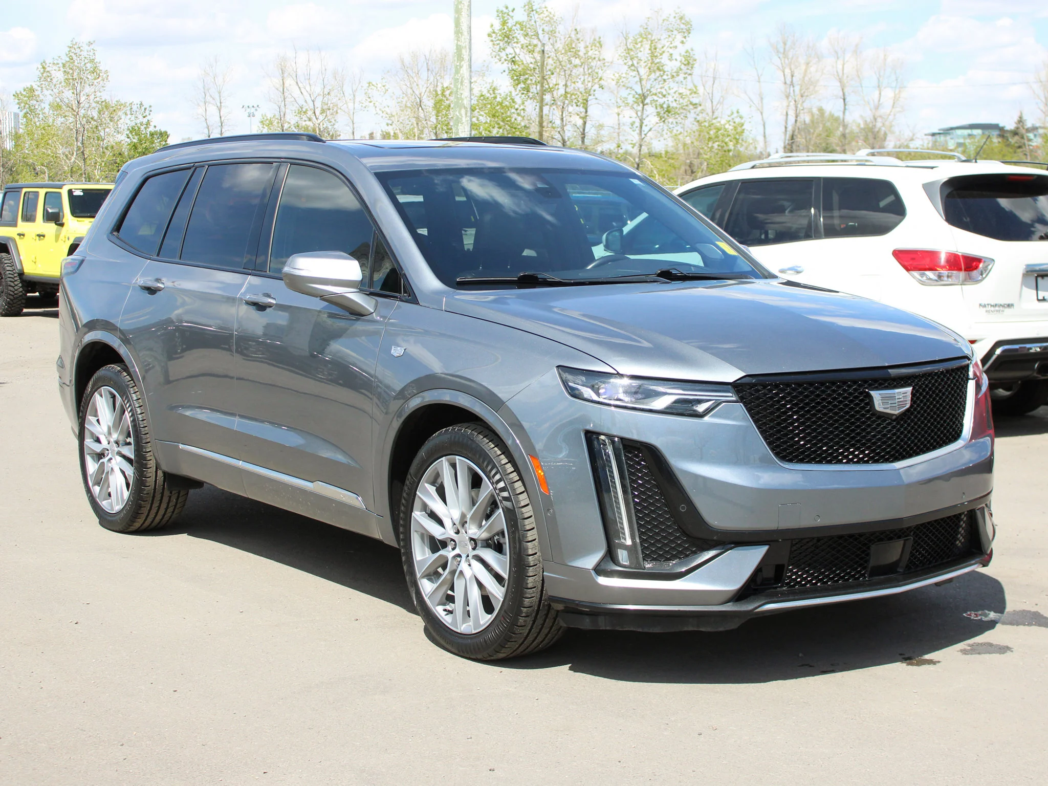 Certified Used 2021 Silver Cadillac Sport * One Owner | 3M PPF | Head-Up Display | Apple CarPlay | V6 310 HP | BOSE | Heated Seats image 9