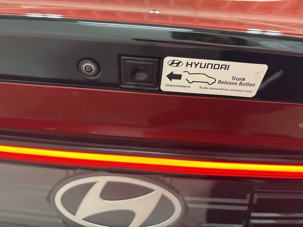 Certified Used 2025 Red Hyundai SE image 25