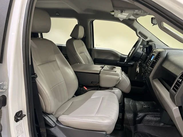 Used 2022 Oxford White Ford XL image 22