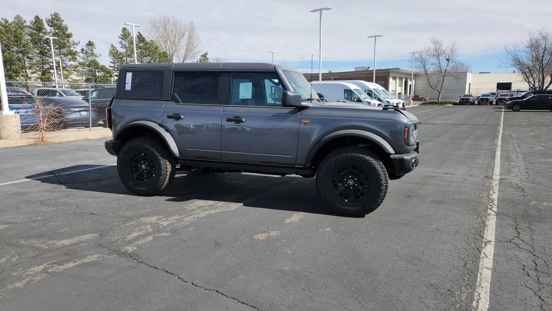 New 2026 Carbonized Gray Metallic Ford Badlands image 18