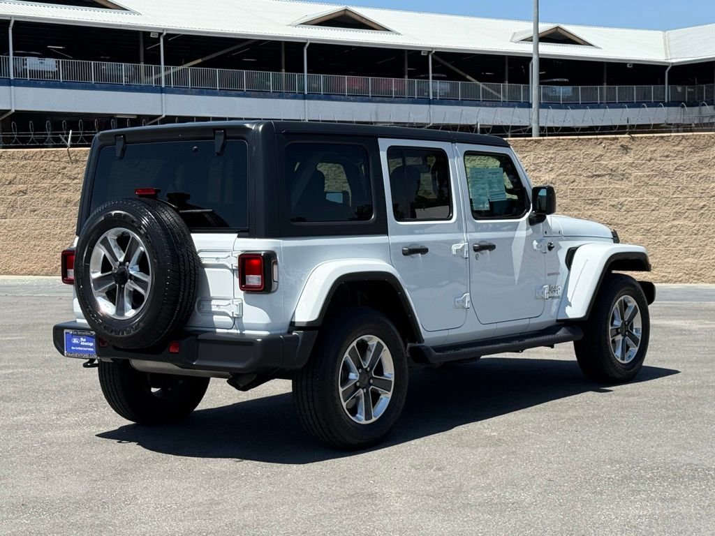 Certified Used 2022 Bright White Clearcoat Jeep Unlimited Sahara image 4