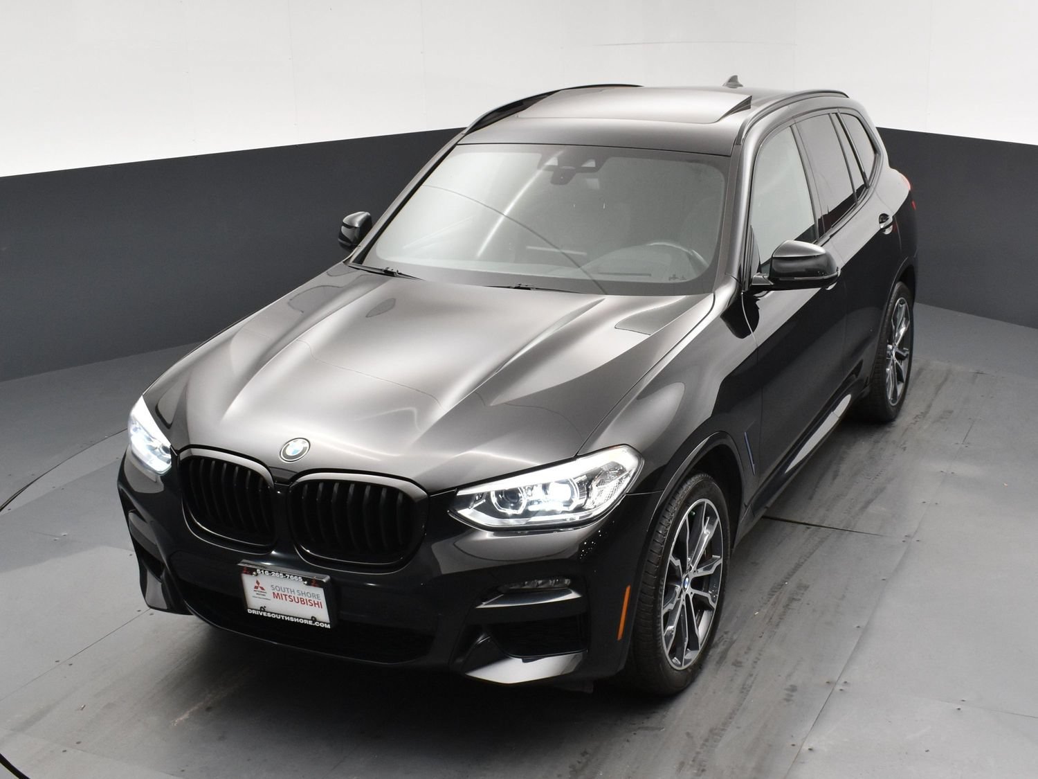 Used 2021 Black BMW xDrive30i image 22