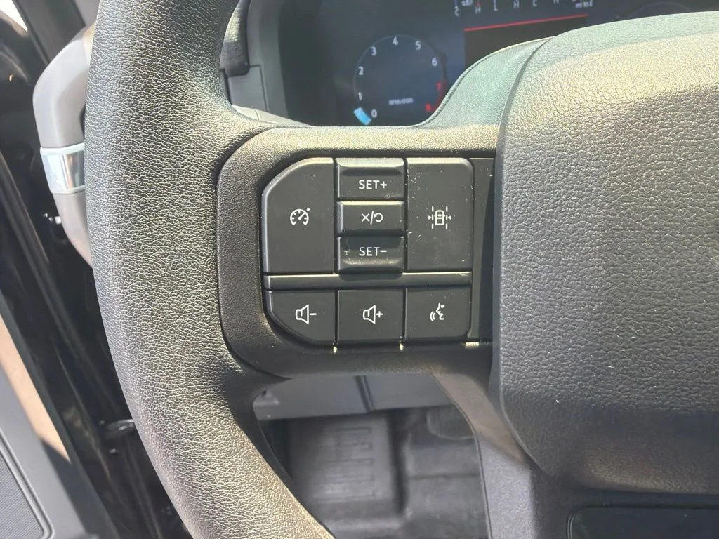Used 2025 Black Ford XL image 17