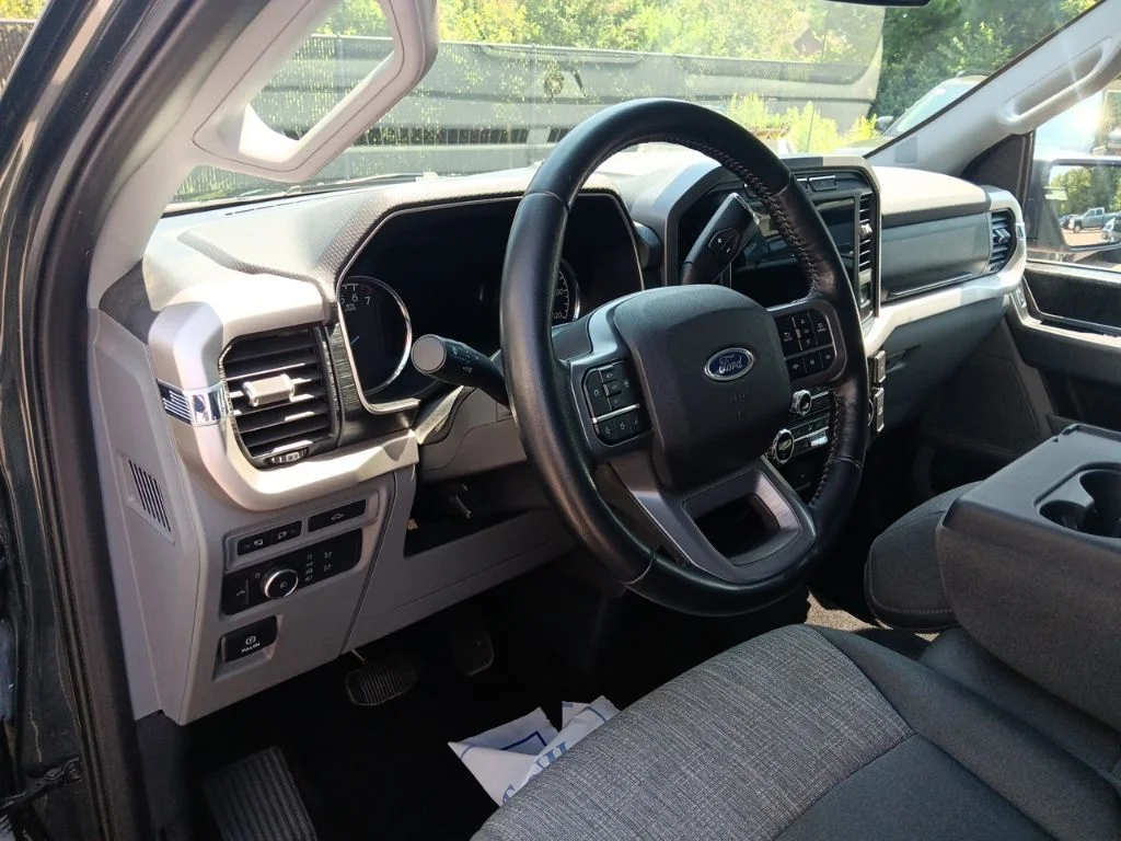 Used 2021 Guard Metallic Ford XLT image 14