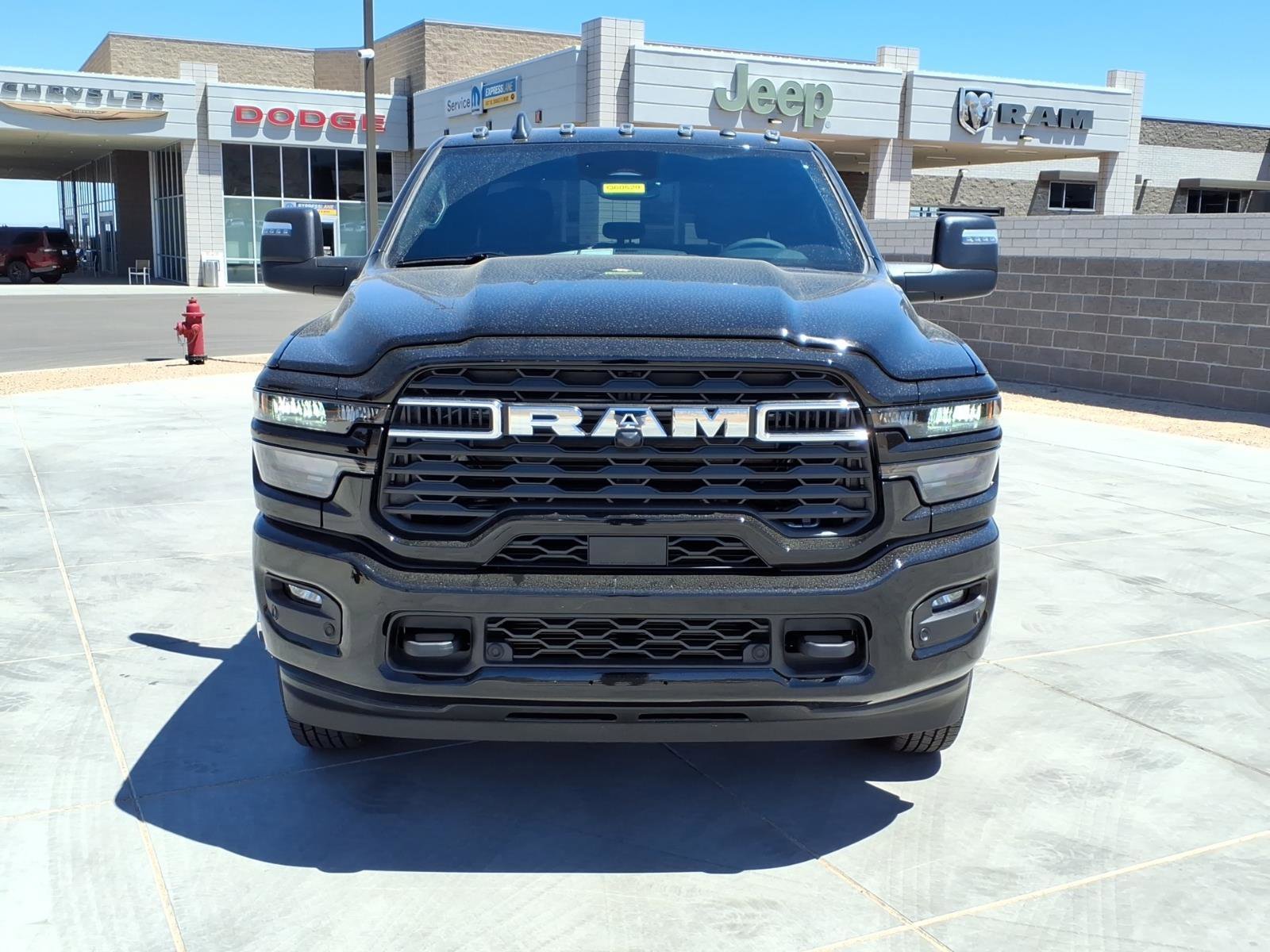 New 2026 Diamond Black Crystal Pearl-Coat Exterior Paint RAM Big Horn image 2