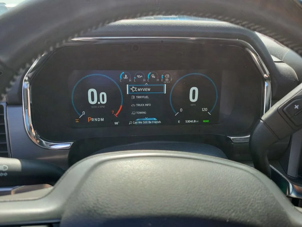 Used 2022 Black Ford LARIAT image 11