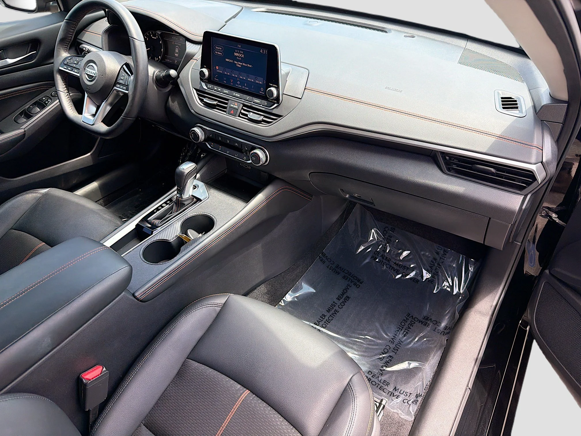 Used 2020 Super Black Nissan 2.5 SR image 12