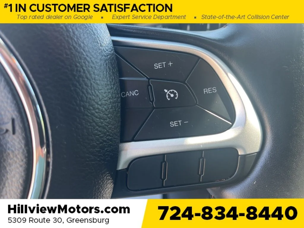 Used 2019 Olive Green Pearlcoat Jeep Limited image 20