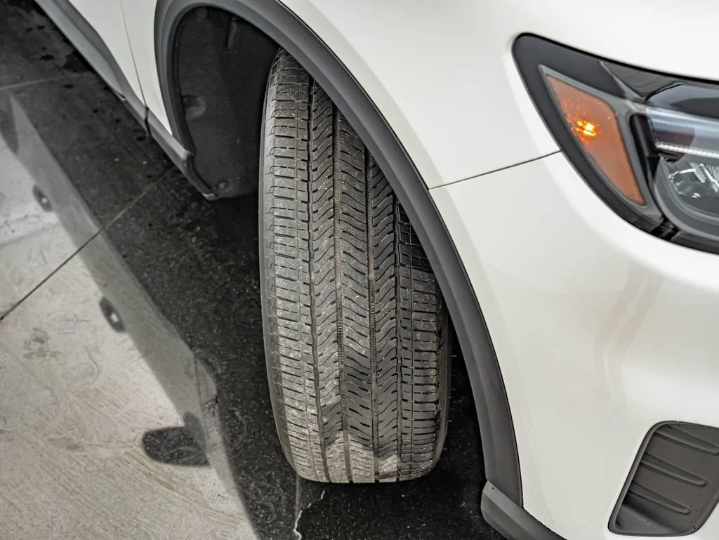 Used 2024 Snowfall Pearl Honda EX image 44