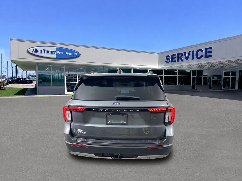 2025 Ford Explorer Active - Photo 7
