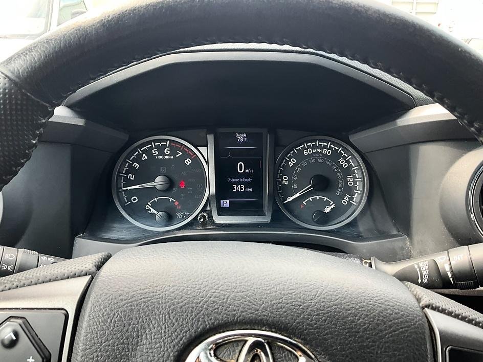 Used 2023  Toyota TRD Off-Road image 18