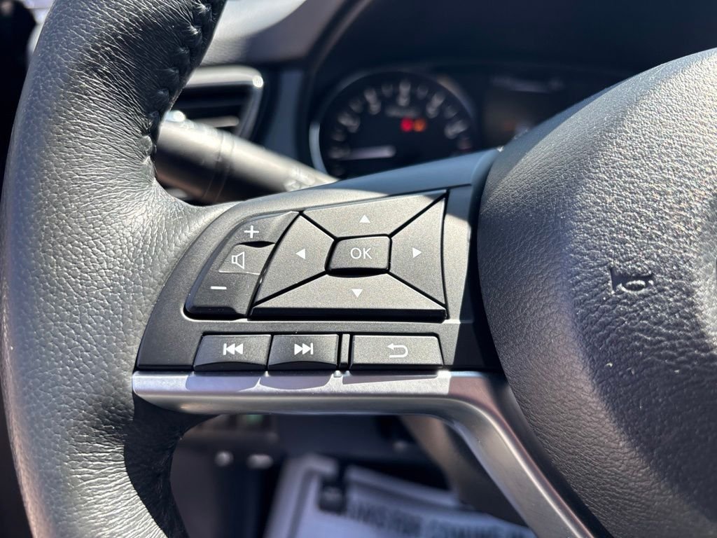 Used 2017 Black Nissan SV image 22