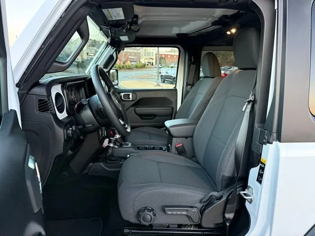 New 2026 Bright White Clear-Coat Exterior Paint Jeep Sport image 13