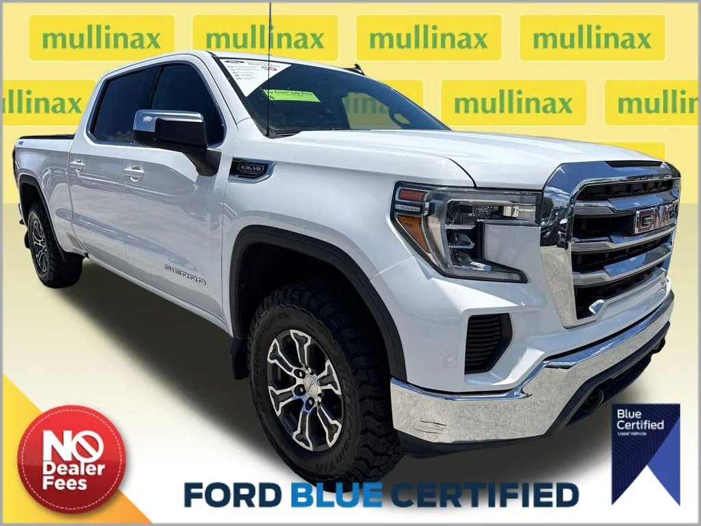 2019 GMC Sierra 4WD Crew Cab Standard Box SLE's photo