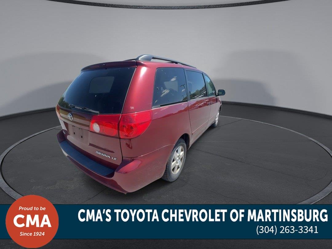 Used 2010 Salsa Red Pearl TOYOTA  image 8