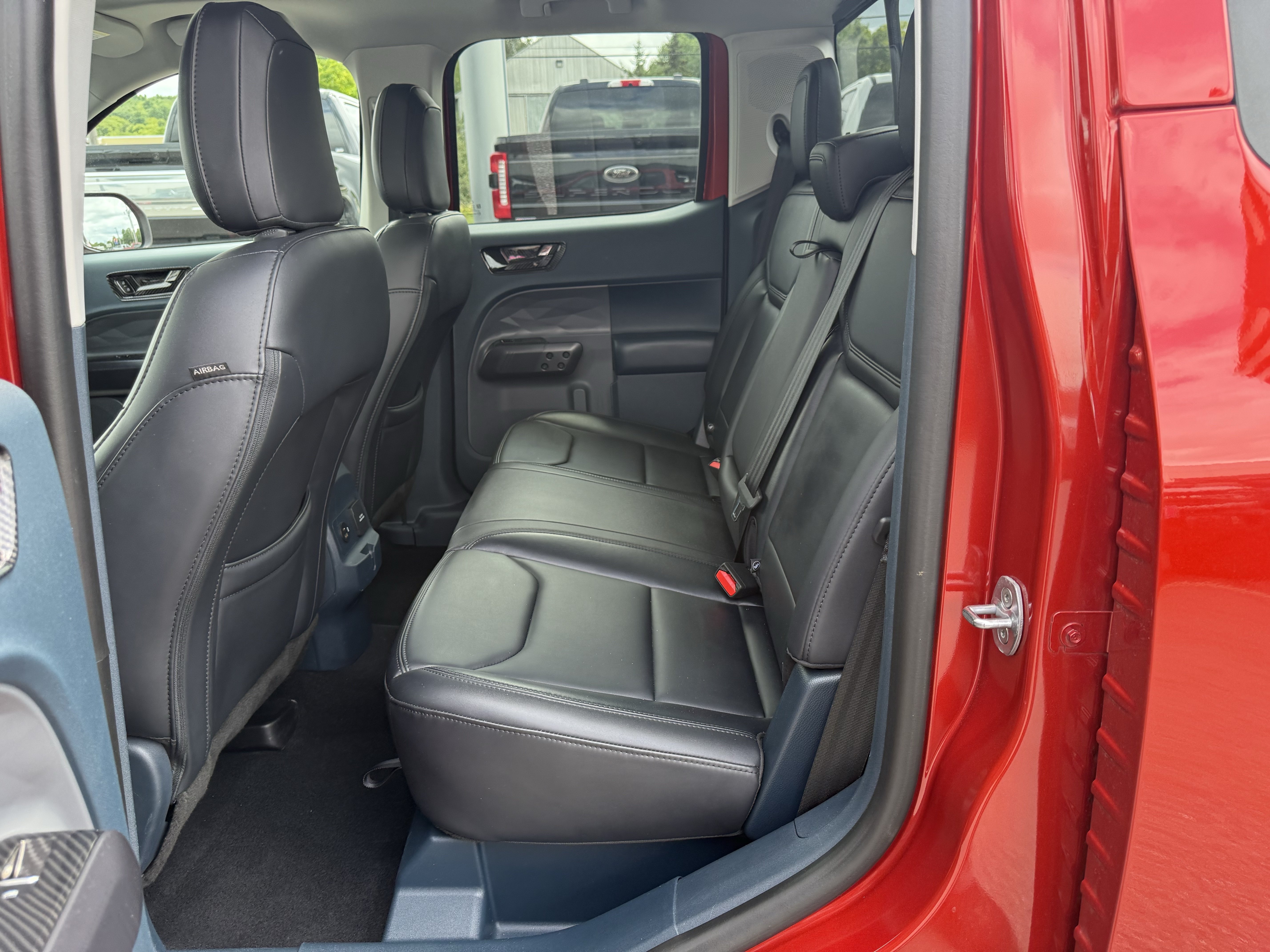 Used 2023 Hot Pepper Red Tc Ford LARIAT image 11
