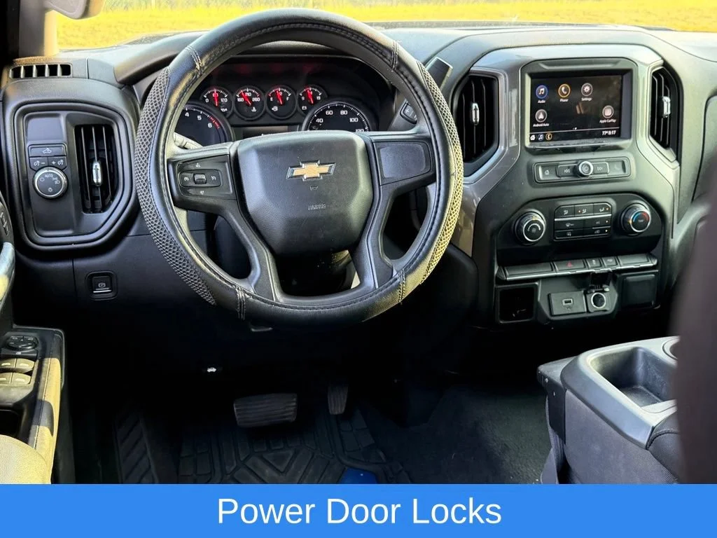 Used 2019 SHADOW GRAY METALLIC Chevrolet Custom image 17