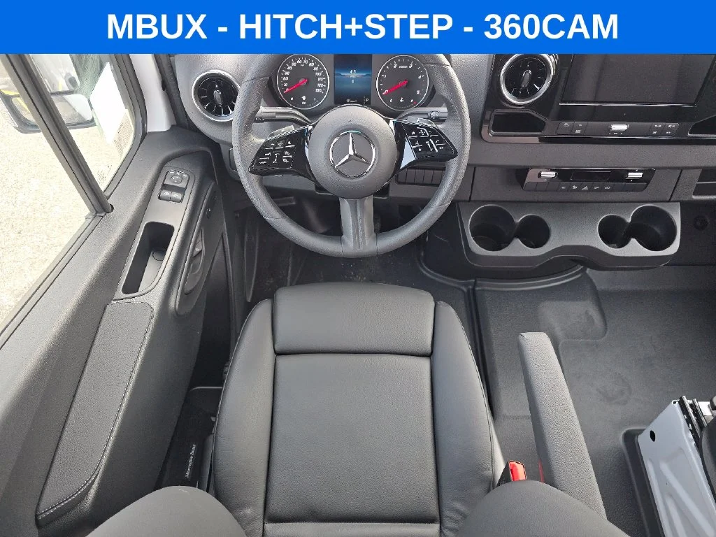 New 2026 Arctic White Mercedes-Benz Cargo 170 WB image 15