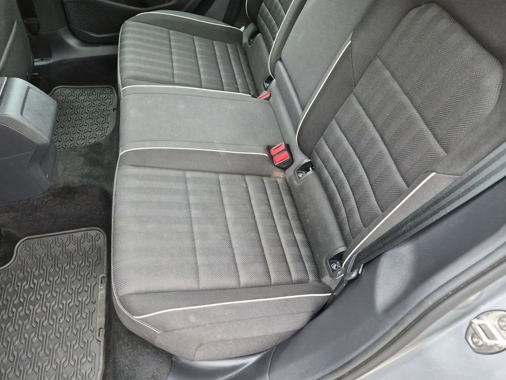 Used 2023 Silver Volkswagen 1.5T Sport image 21