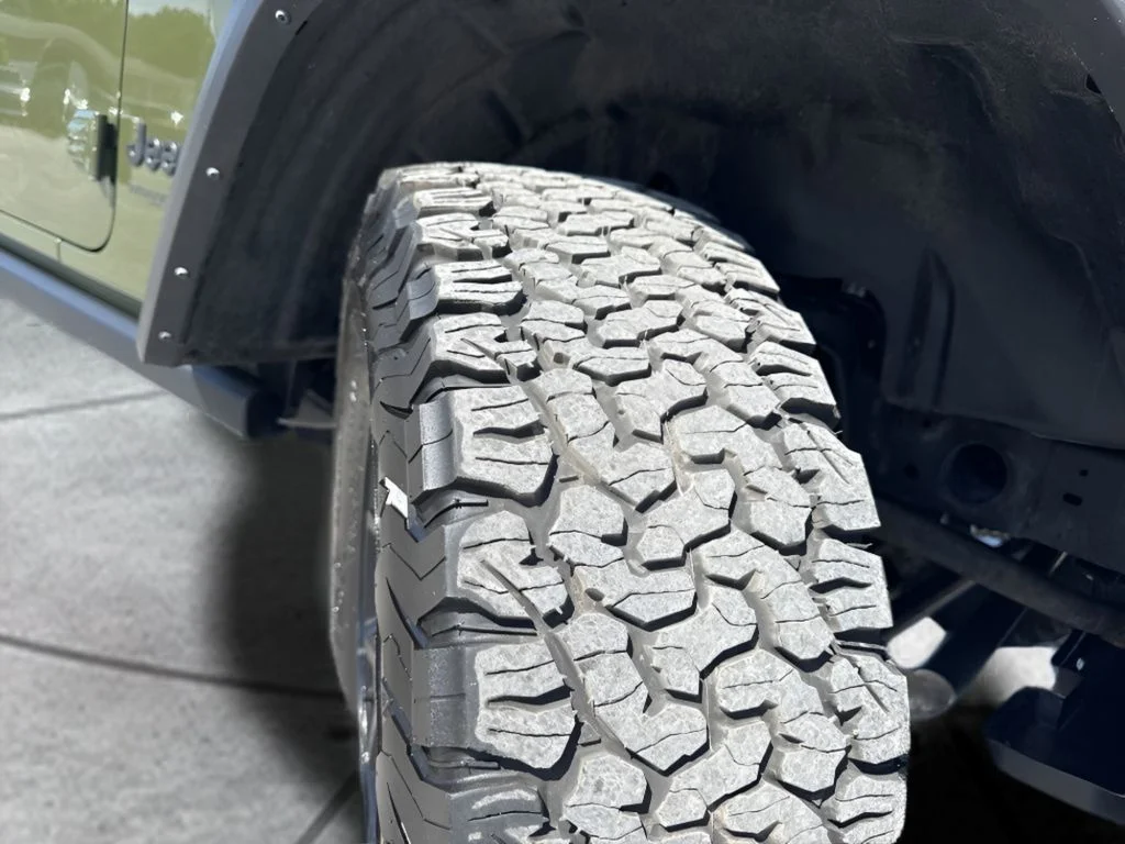 Used 2022 Green Jeep Unlimited Willys image 25
