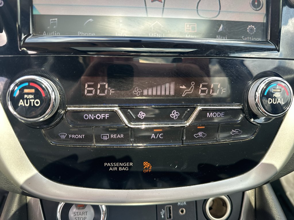 Used 2018 Pearl White Nissan SL image 24