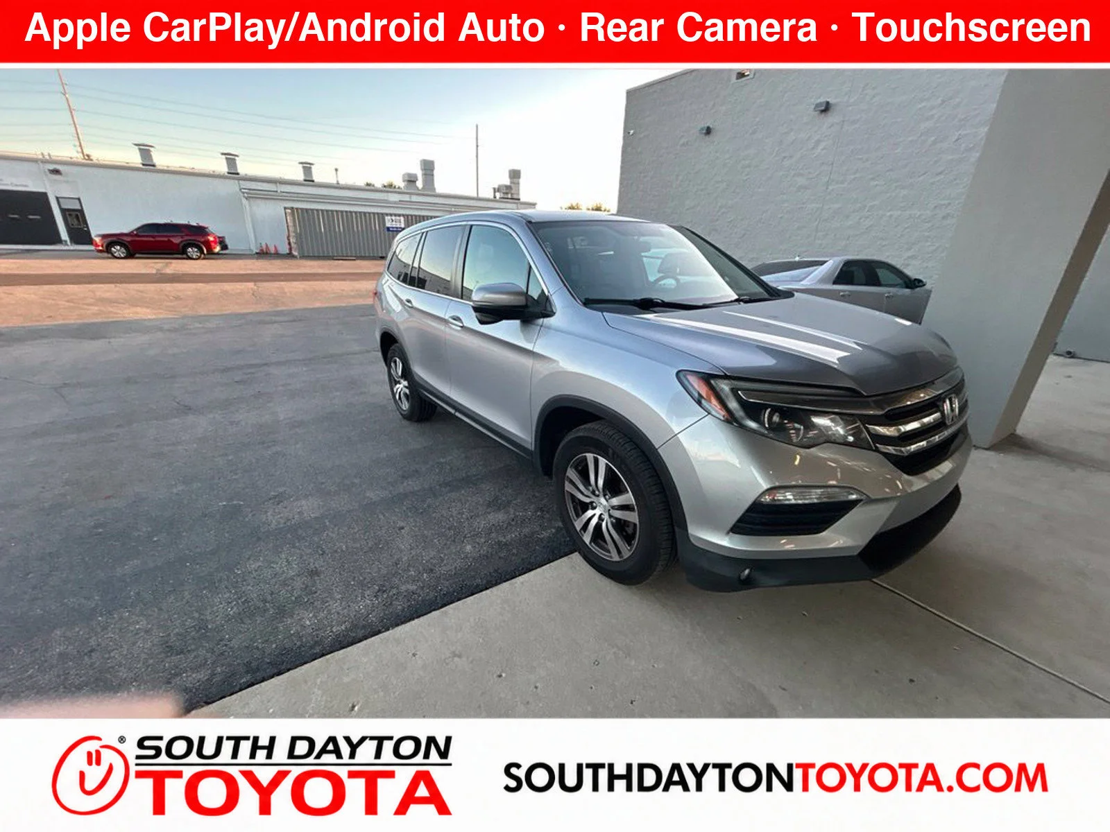 Used 2017  Honda EX-L image 1