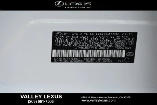 Used 2015  Lexus 460 image 23