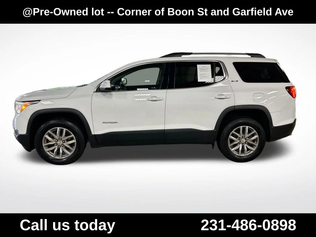 Used 2019 White GMC SLE-2 image 2