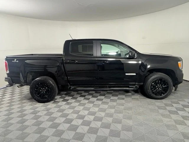Used 2022 Black GMC Elevation image 8