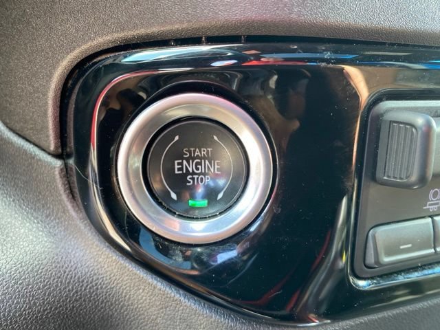 Used 2024 Radiant Red Tintcoat Chevrolet High Country image 25