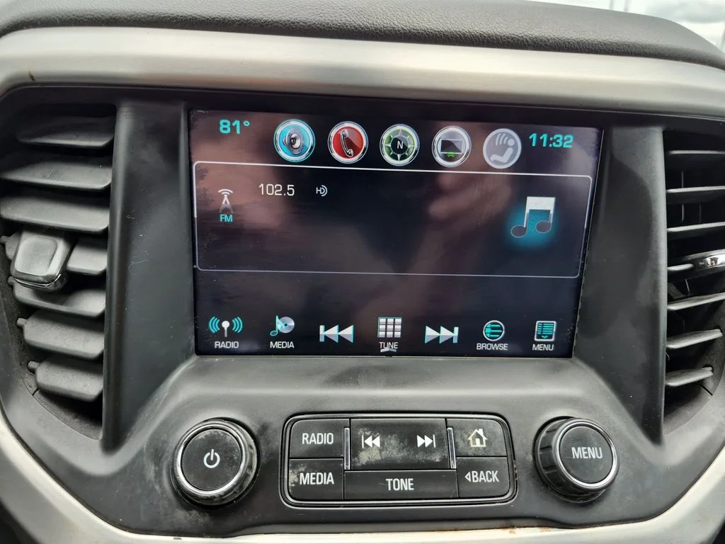 Used 2017 Iridium Metallic GMC SLT-1 image 30