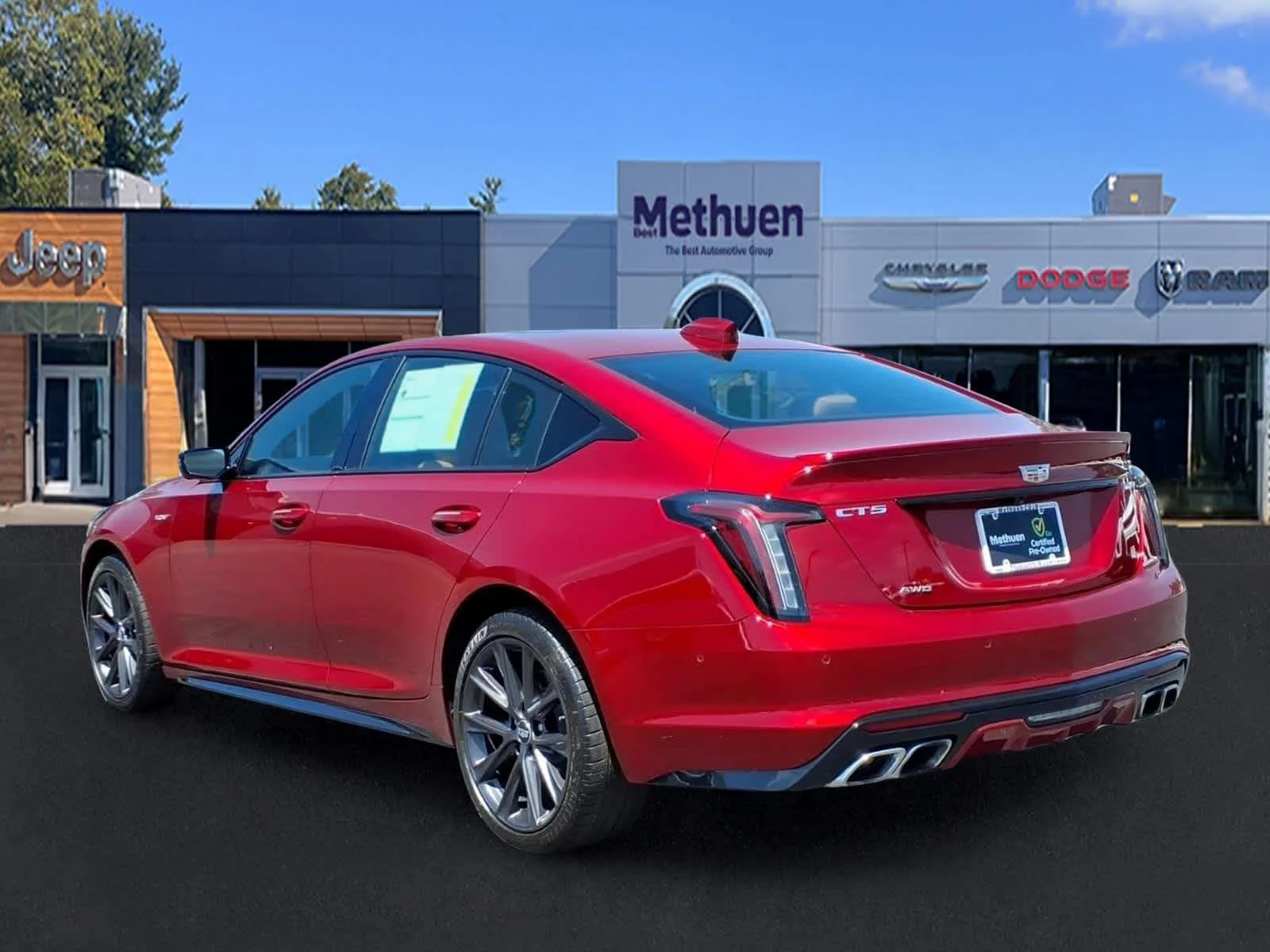 Used 2025 Radiant Red Tintcoat Cadillac  image 7