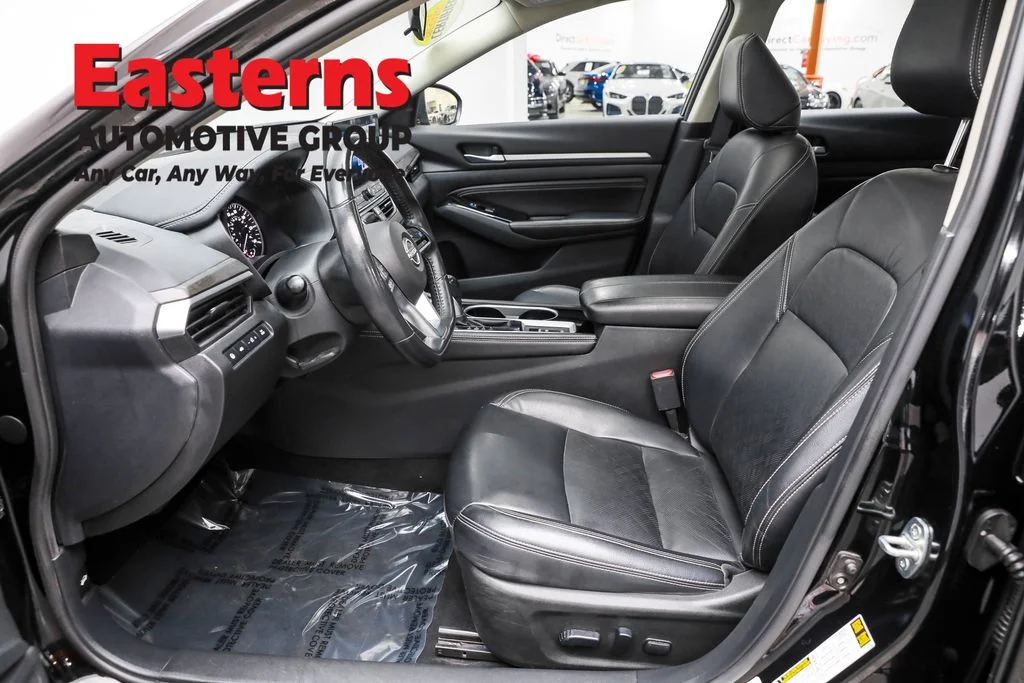 Used 2023 Black Nissan 2.5 SL image 14