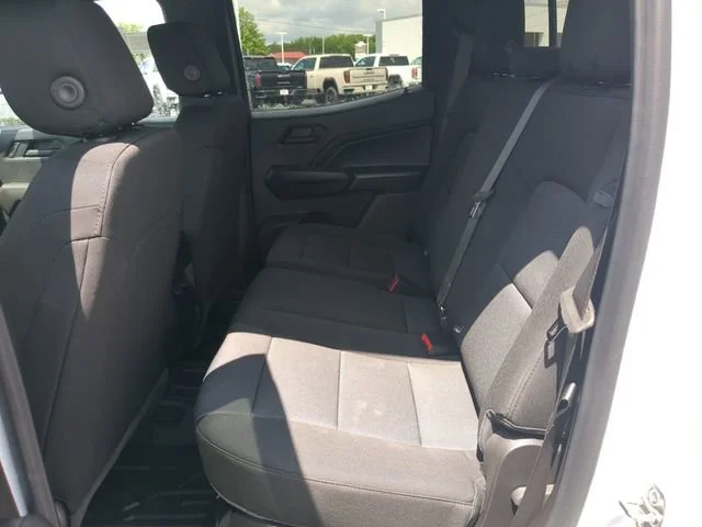 New 2026 Summit White Chevrolet Trail Boss image 27