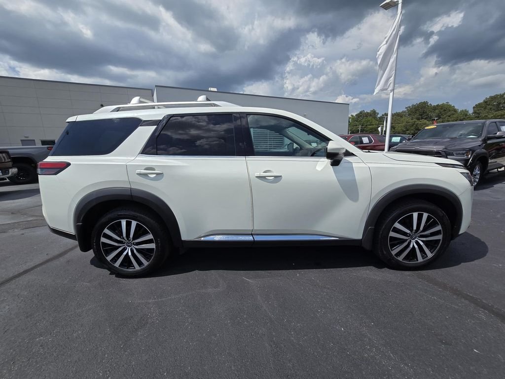 2023 Nissan Pathfinder Platinum - Photo 8