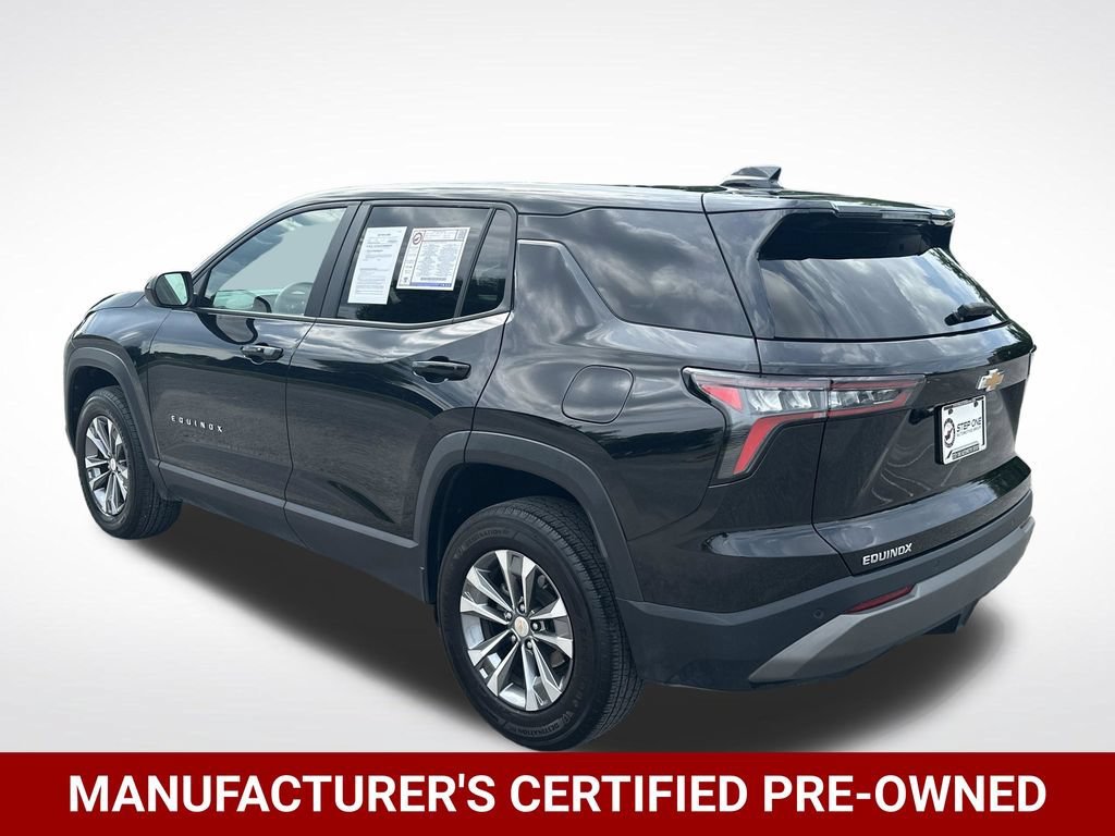 Used 2025 Mosaic Black Metallic Chevrolet LT image 4