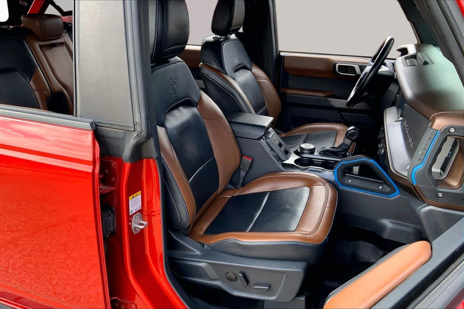 Used 2022 Hot Pepper Red Metallic Tinted Clearcoat Ford Outer Banks image 9