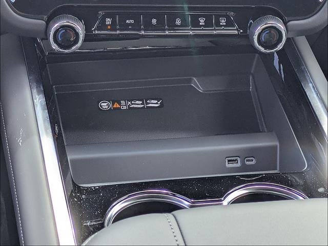 New 2026 Summit White Chevrolet LT image 21